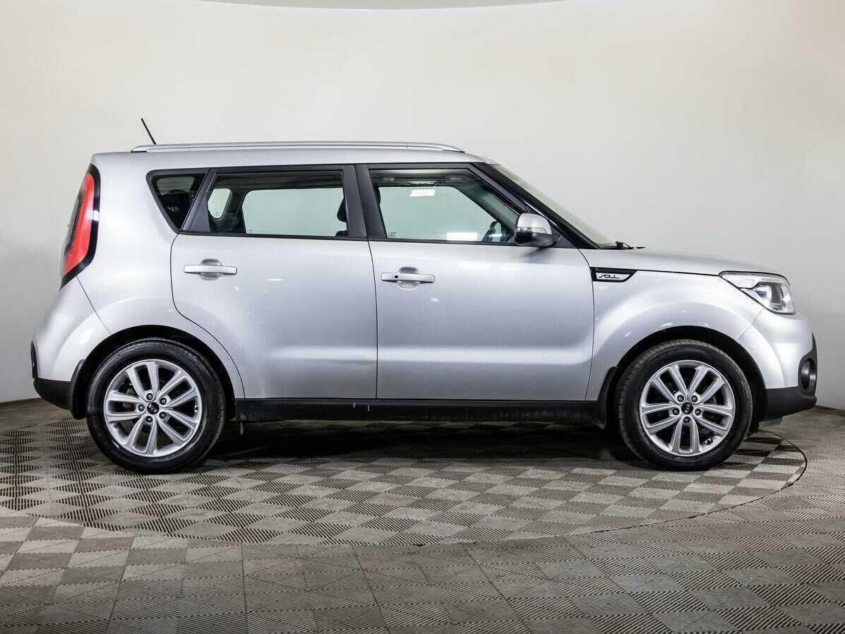 Купить Kia Soul с пробегом. Фото: #3