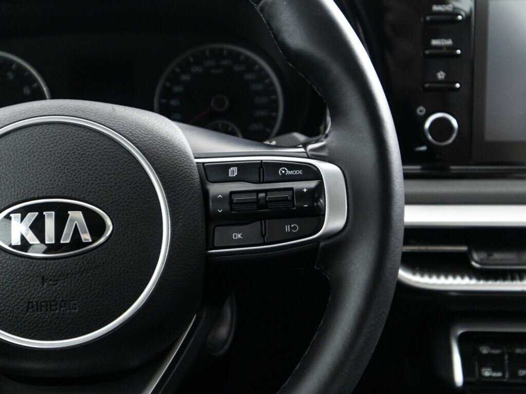 Купить Kia K5 с пробегом. Фото: #22