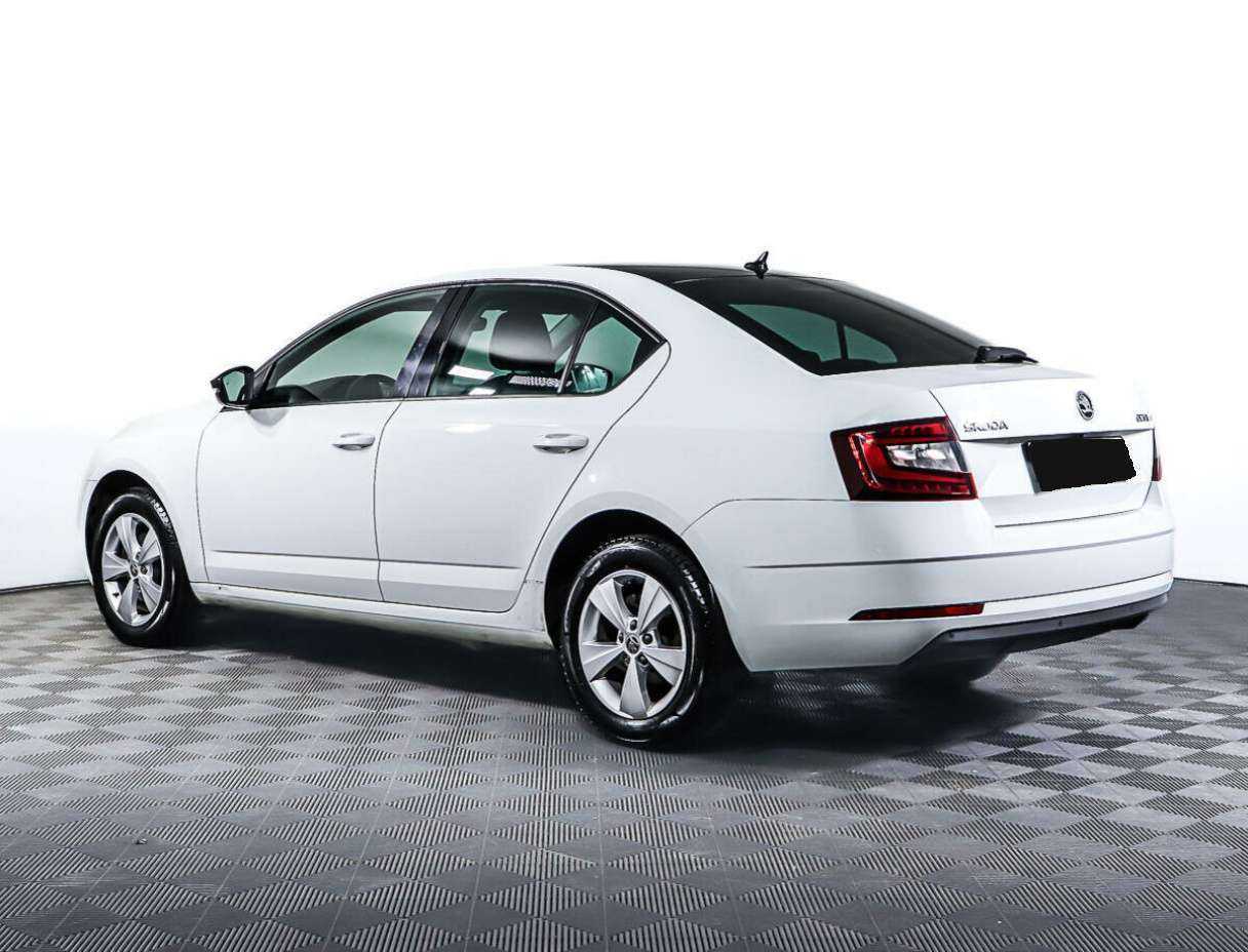 Купить Skoda Octavia с пробегом. Фото: #6