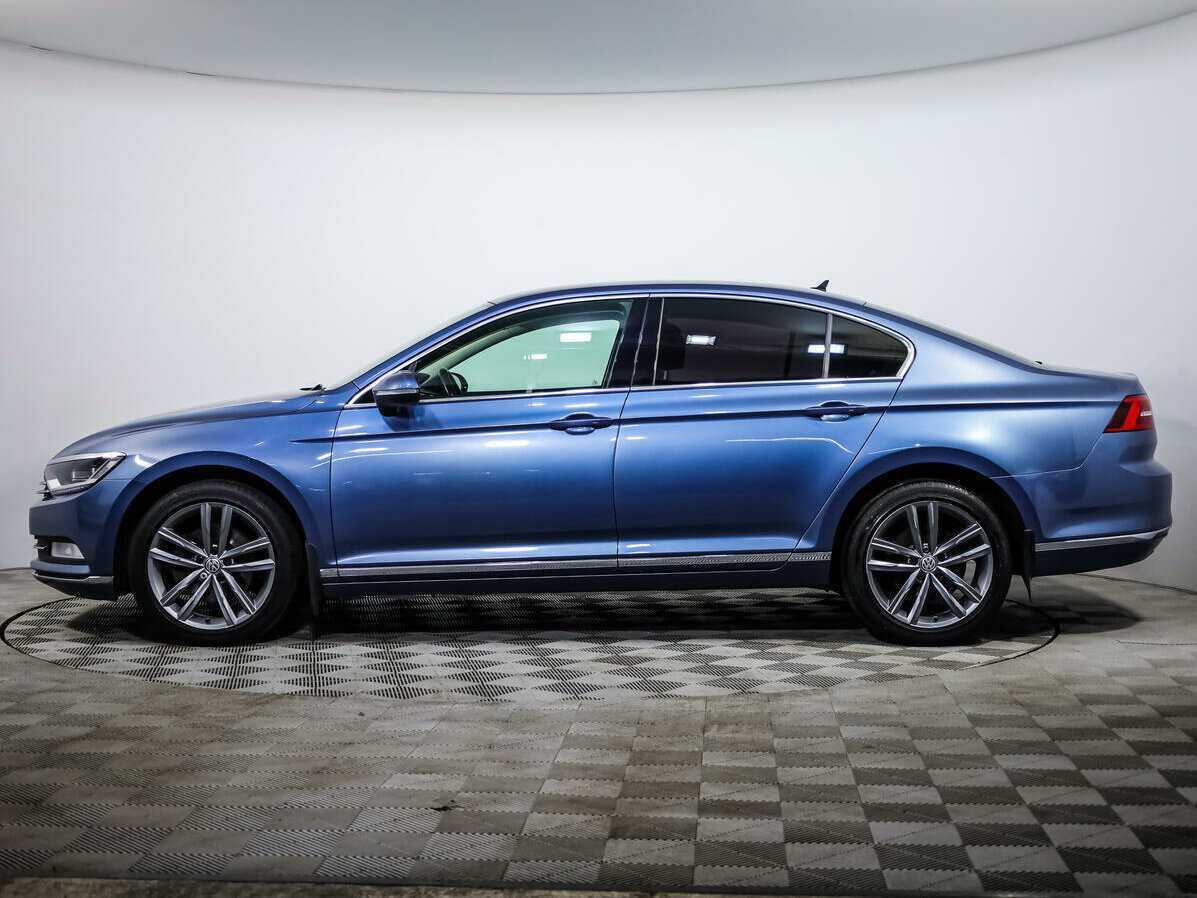 Купить Volkswagen Passat с пробегом. Фото: #6