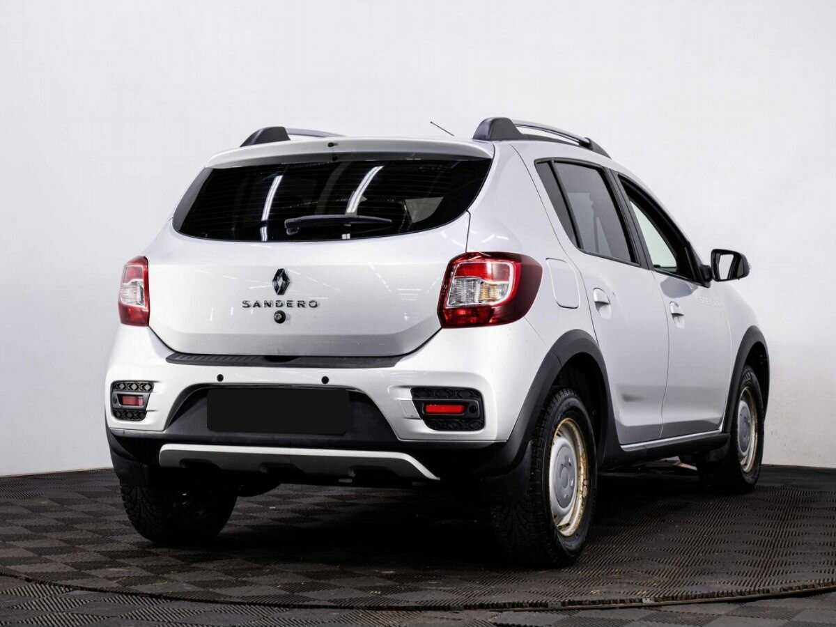 Купить Renault Sandero с пробегом. Фото: #5