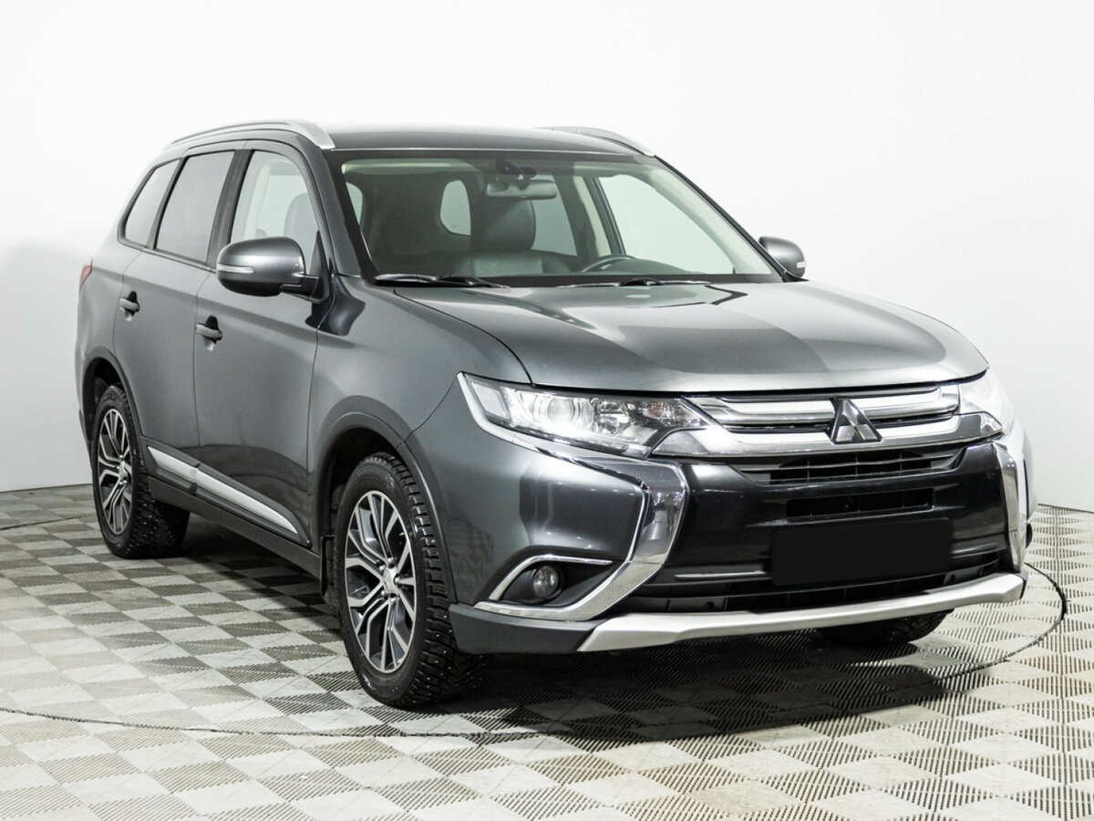 Купить Mitsubishi Outlander с пробегом. Фото: #2