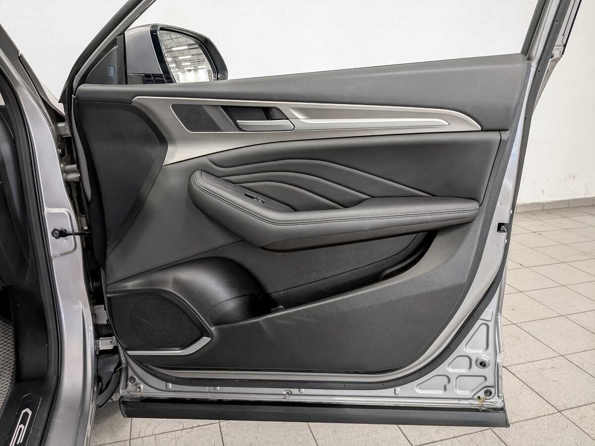 Купить Haval F7 с пробегом. Фото: #24