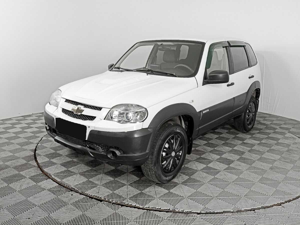 Купить Chevrolet Niva с пробегом. Фото: #0