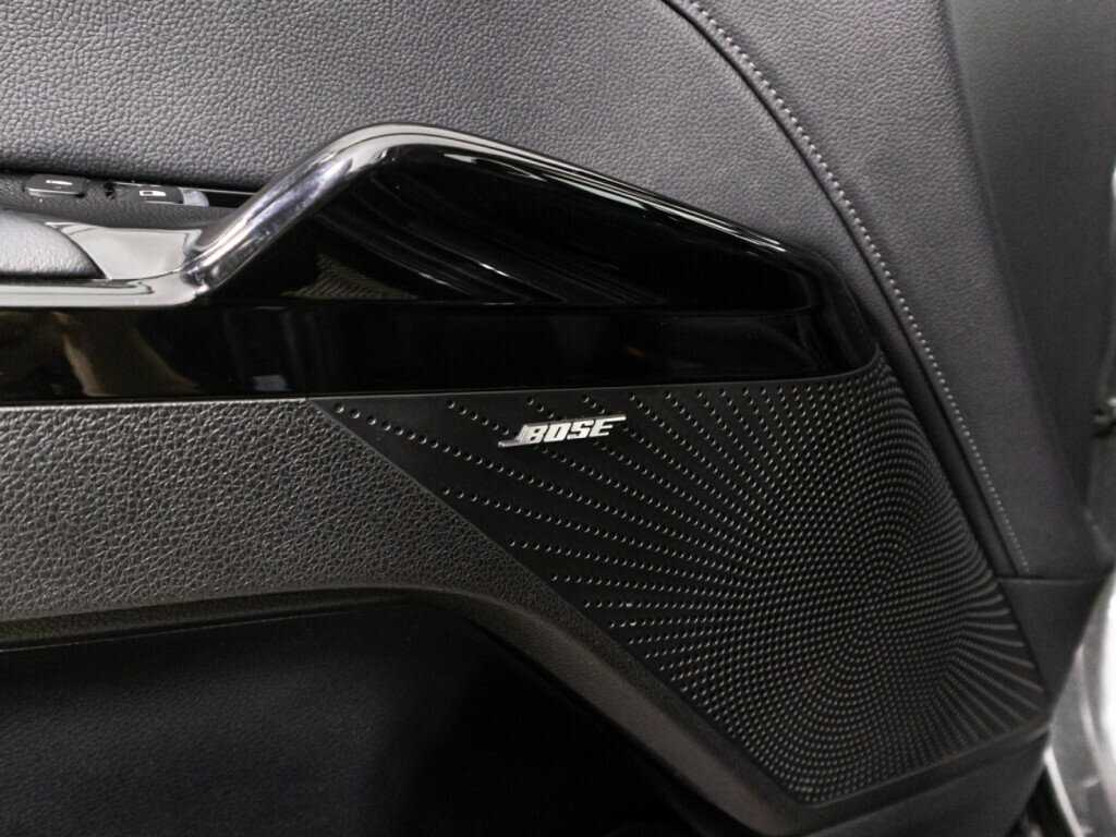 Купить Kia K5 с пробегом. Фото: #22