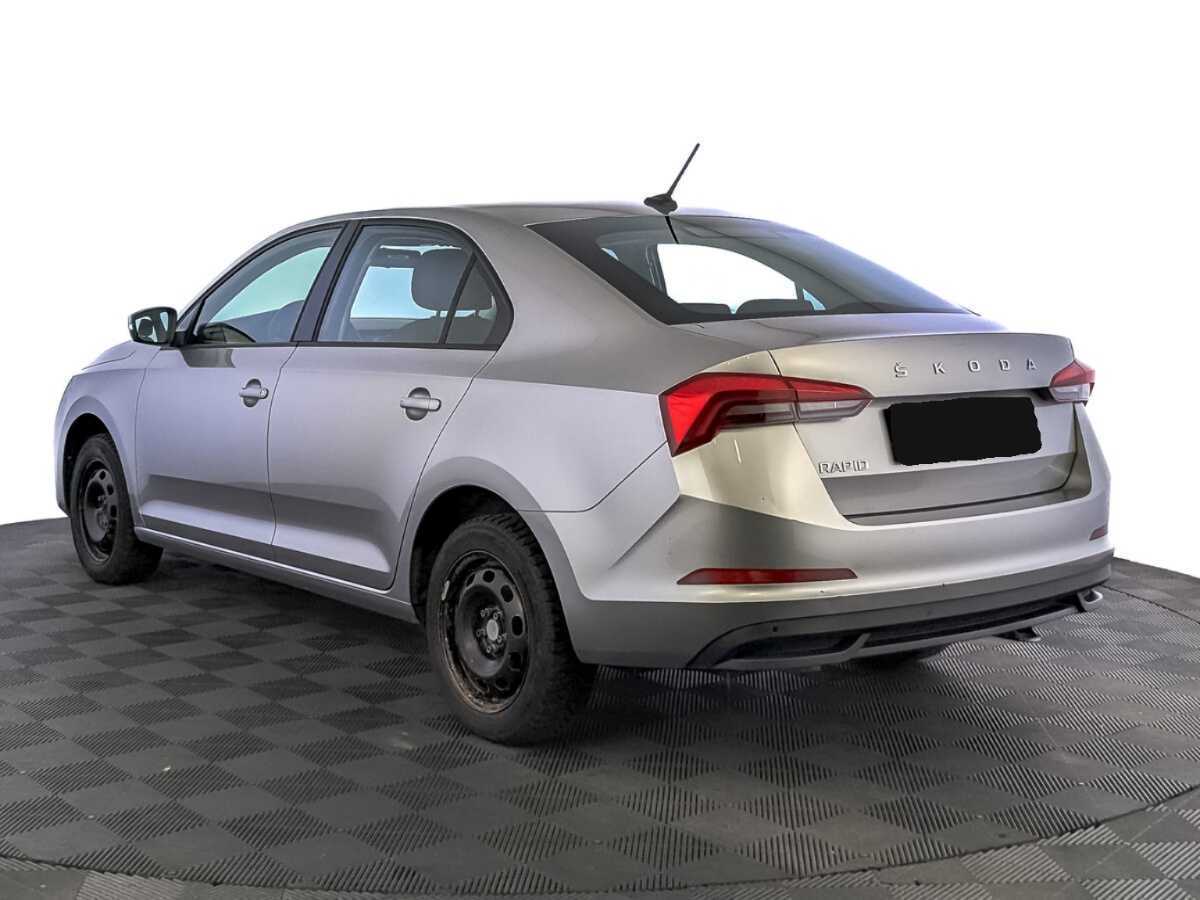 Купить Skoda Rapid с пробегом. Фото: #6