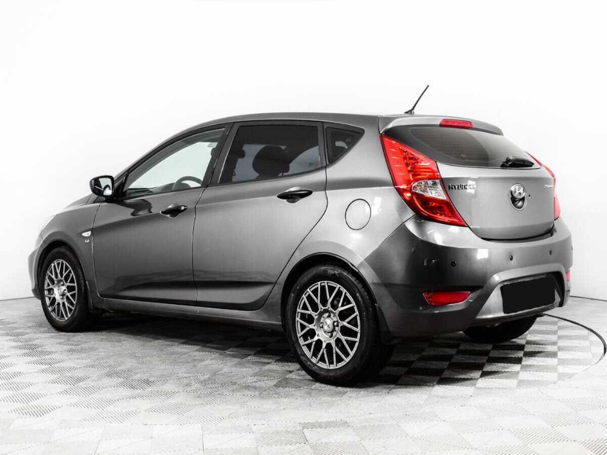 Купить Hyundai Solaris с пробегом. Фото: #6