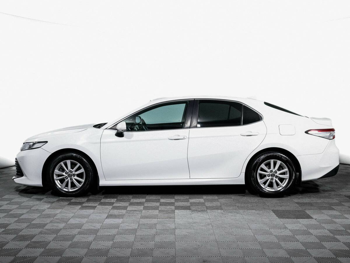 Купить Toyota Camry с пробегом. Фото: #7