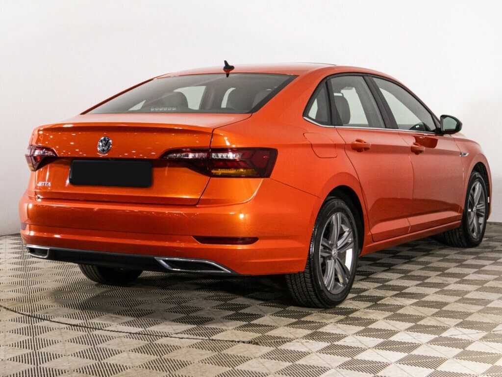 Купить Volkswagen Jetta с пробегом. Фото: #4