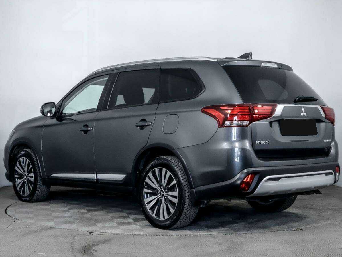 Купить Mitsubishi Outlander с пробегом. Фото: #5