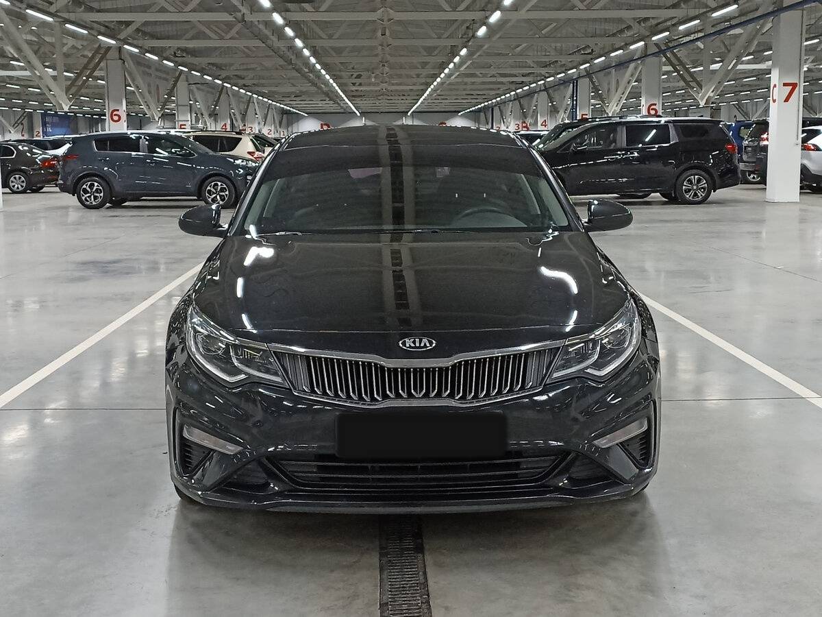 Купить Kia K5 с пробегом. Фото: #1