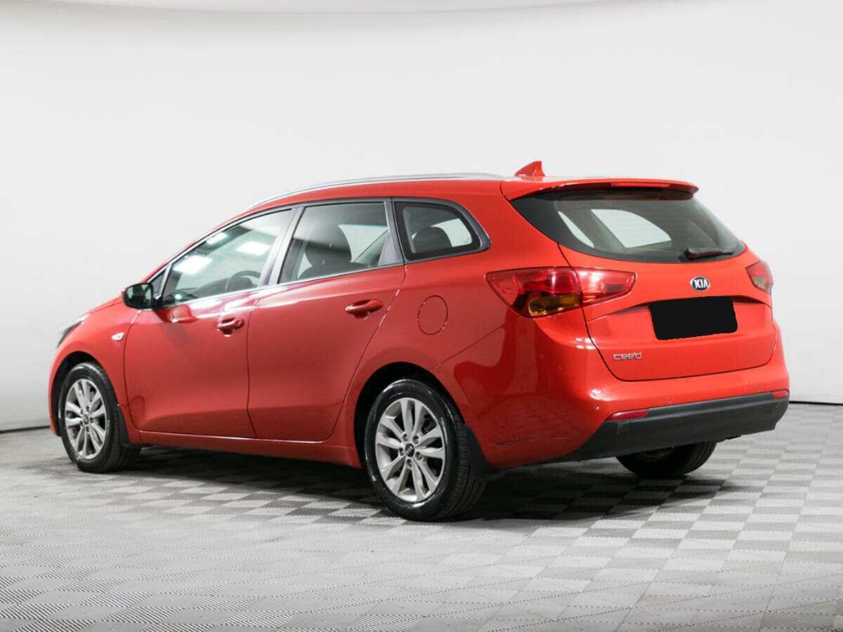 Купить Kia Ceed с пробегом. Фото: #6