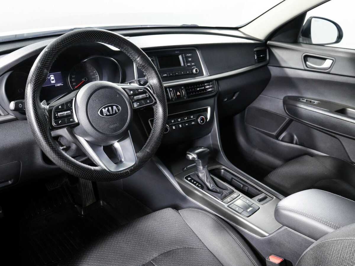 Купить Kia Optima с пробегом. Фото: #10