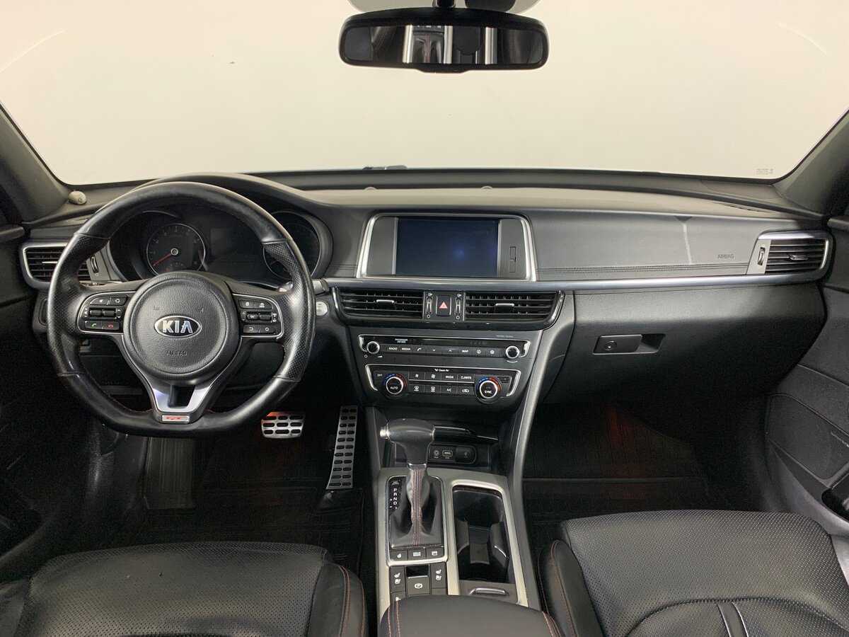 Купить Kia Optima с пробегом. Фото: #10
