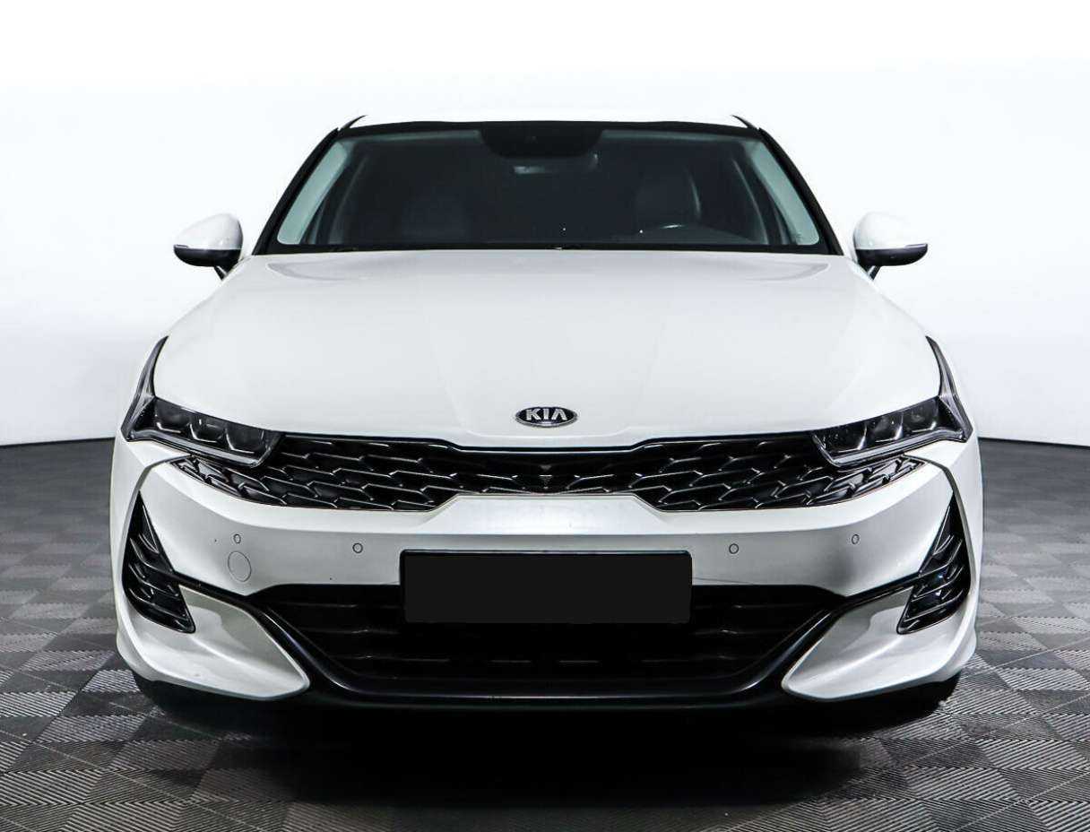 Купить Kia K5 с пробегом. Фото: #1