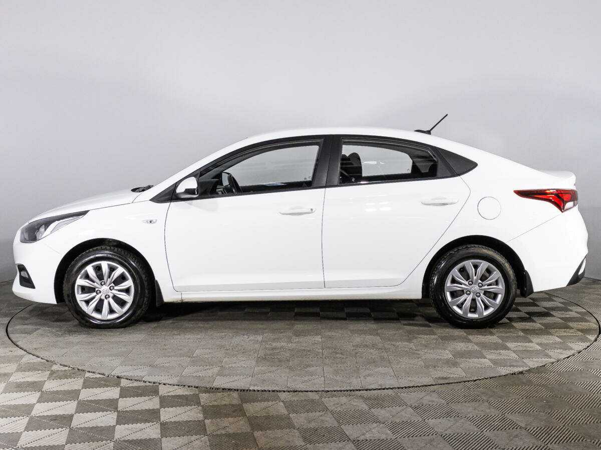 Купить Hyundai Solaris с пробегом. Фото: #7