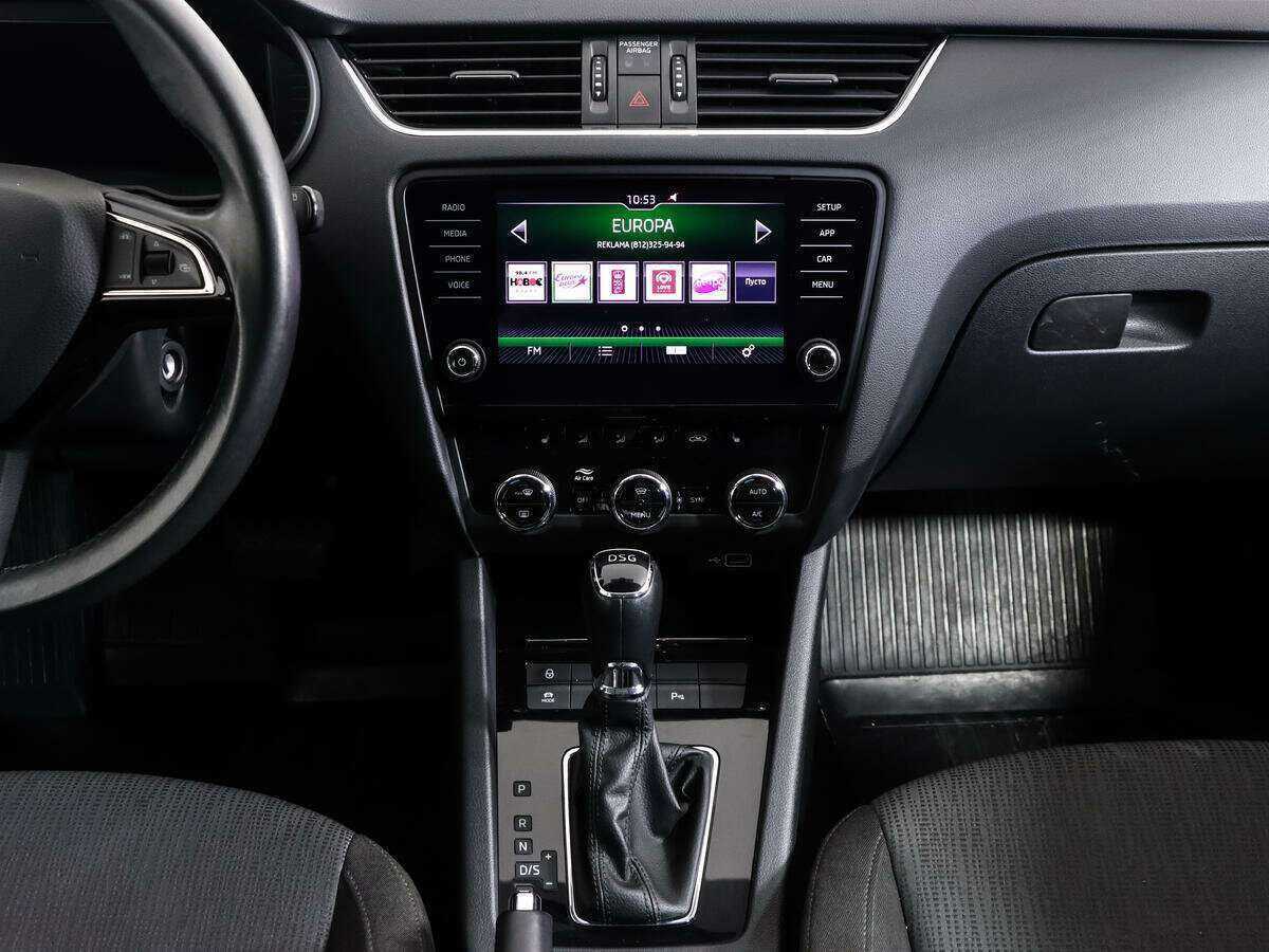 Купить Skoda Octavia с пробегом. Фото: #14