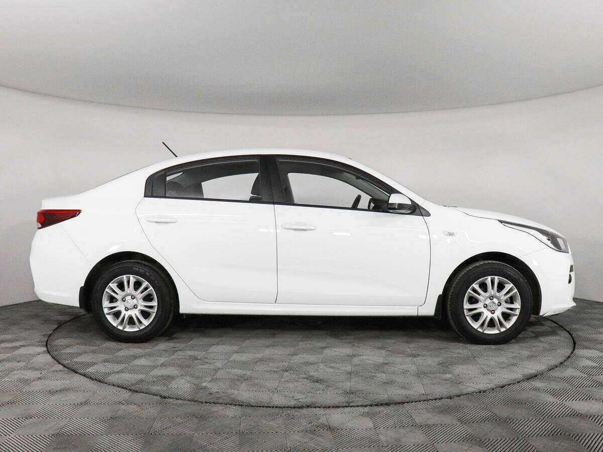 Купить Kia Rio с пробегом. Фото: #3