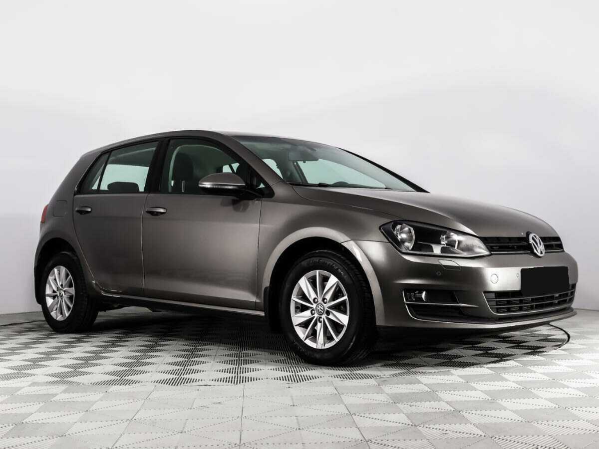 Купить Volkswagen Golf с пробегом. Фото: #2