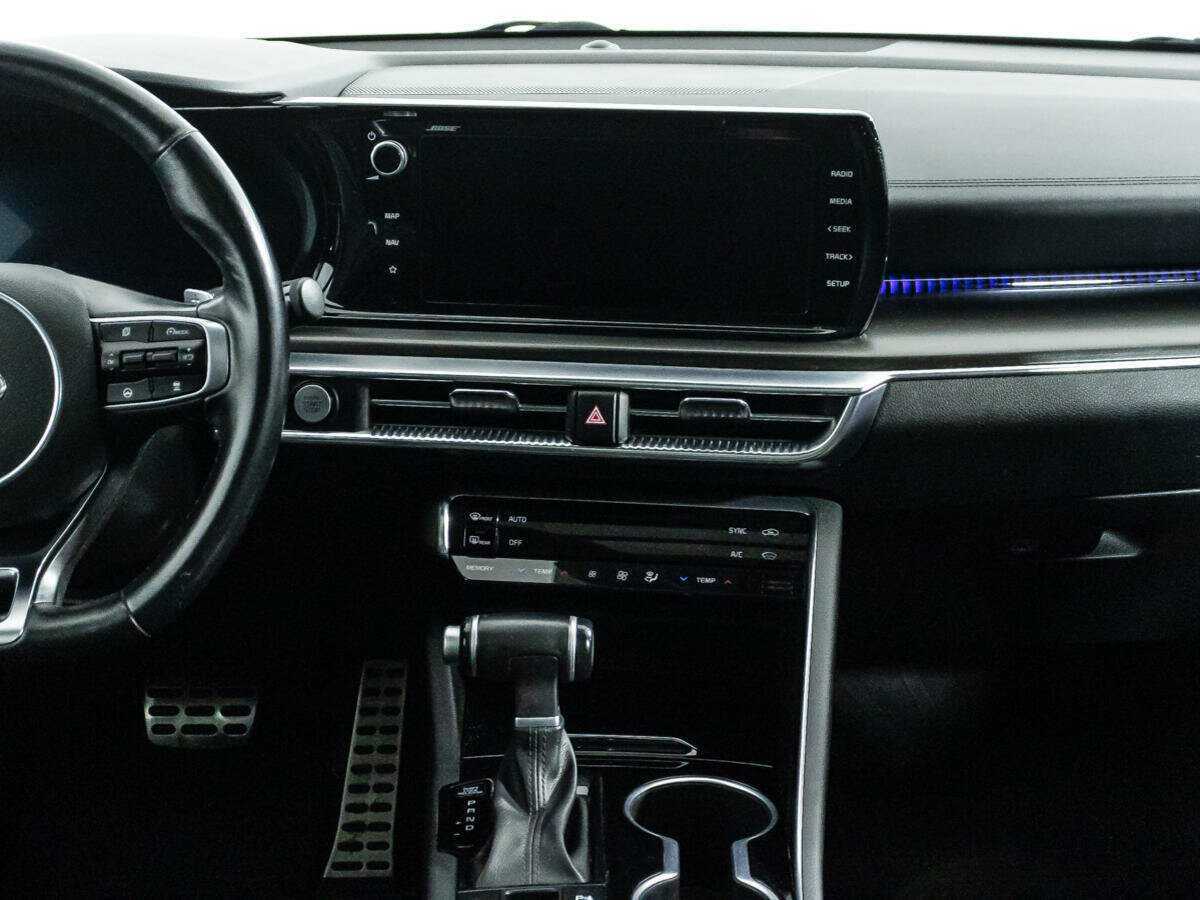 Купить Kia K5 с пробегом. Фото: #13