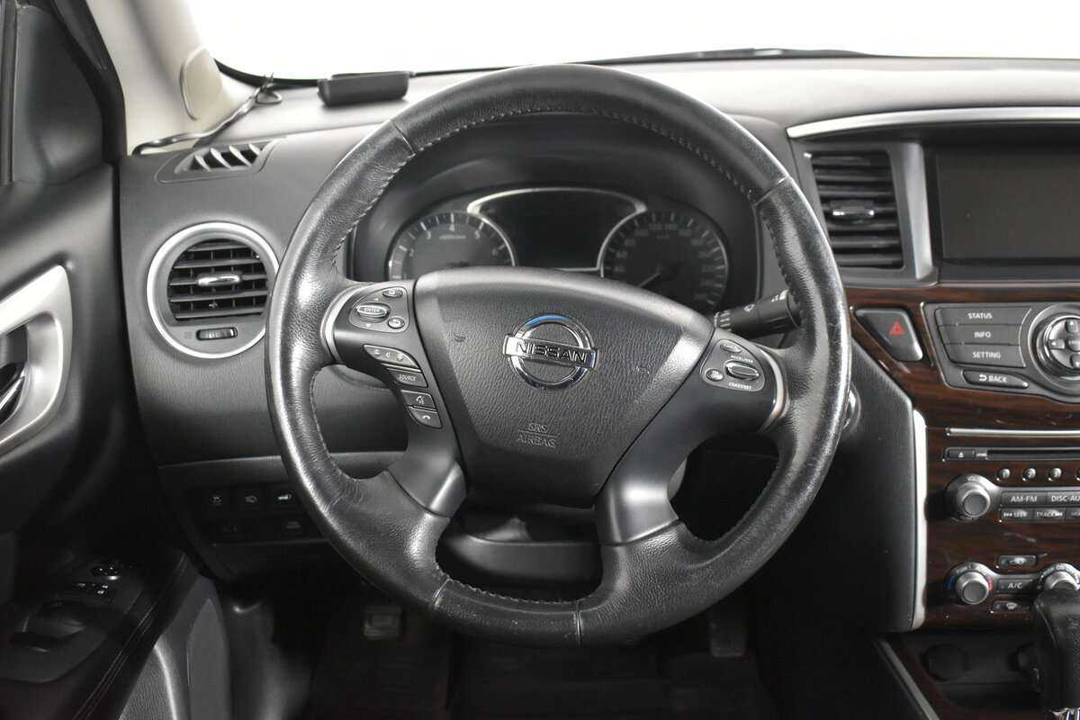 Купить Nissan Pathfinder с пробегом. Фото: #23