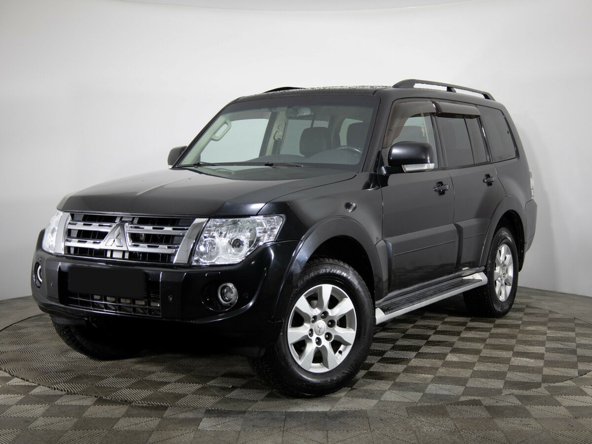 Купить Mitsubishi Pajero с пробегом. Посмотреть фото