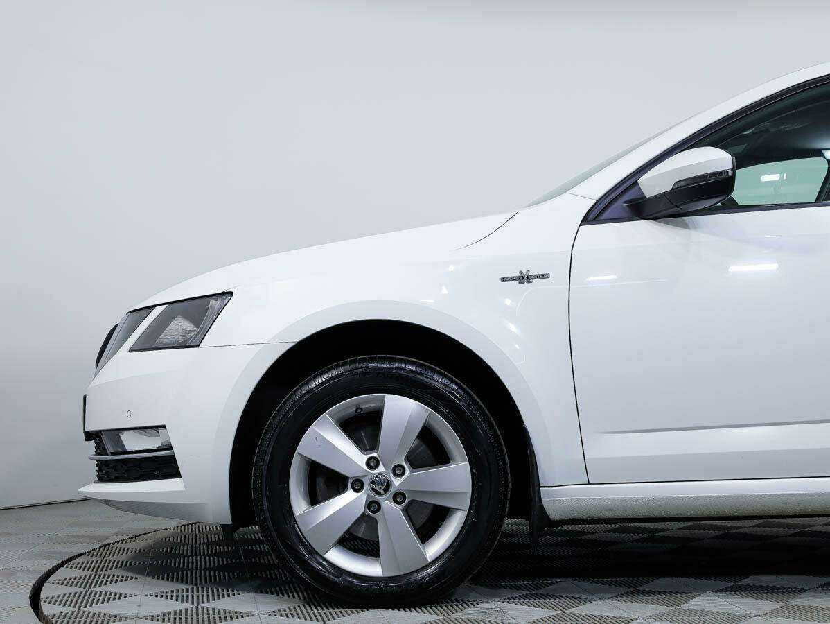 Купить Skoda Octavia с пробегом. Фото: #8