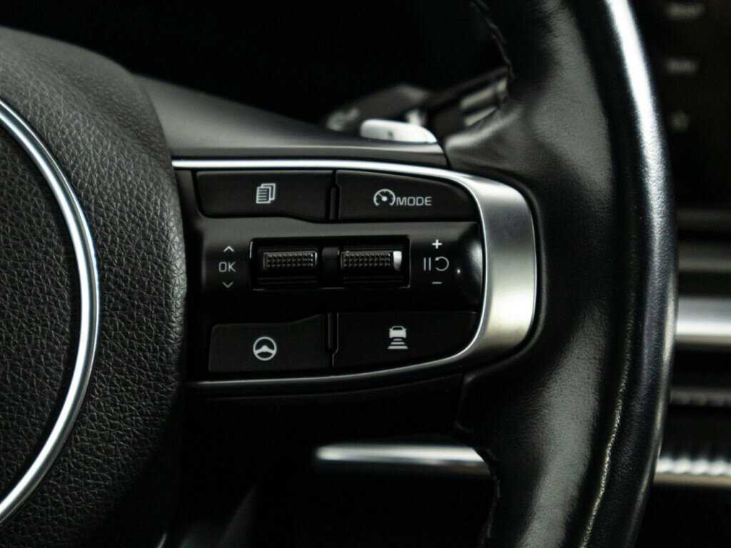 Купить Kia K5 с пробегом. Фото: #22