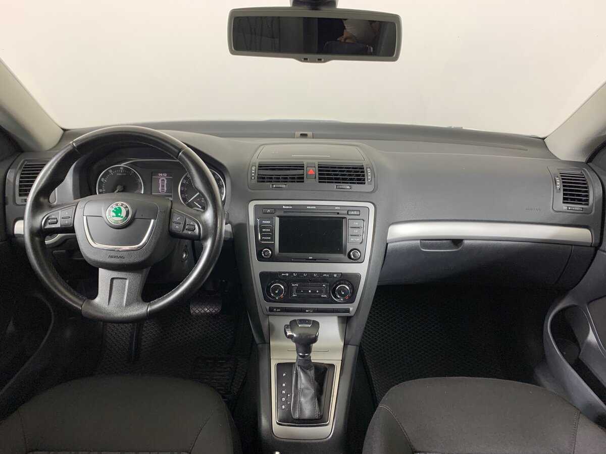 Купить Skoda Octavia с пробегом. Фото: #11