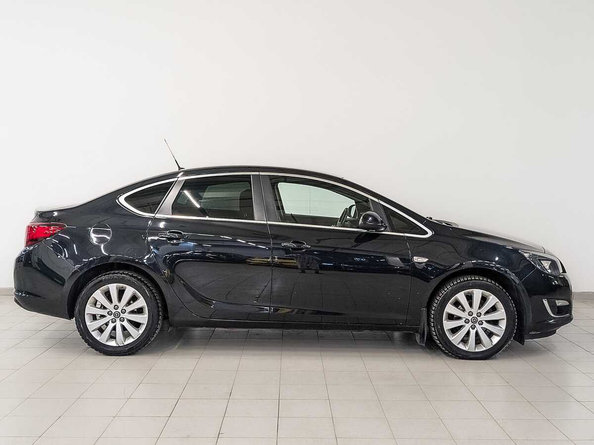 Купить Opel Astra с пробегом. Фото: #3