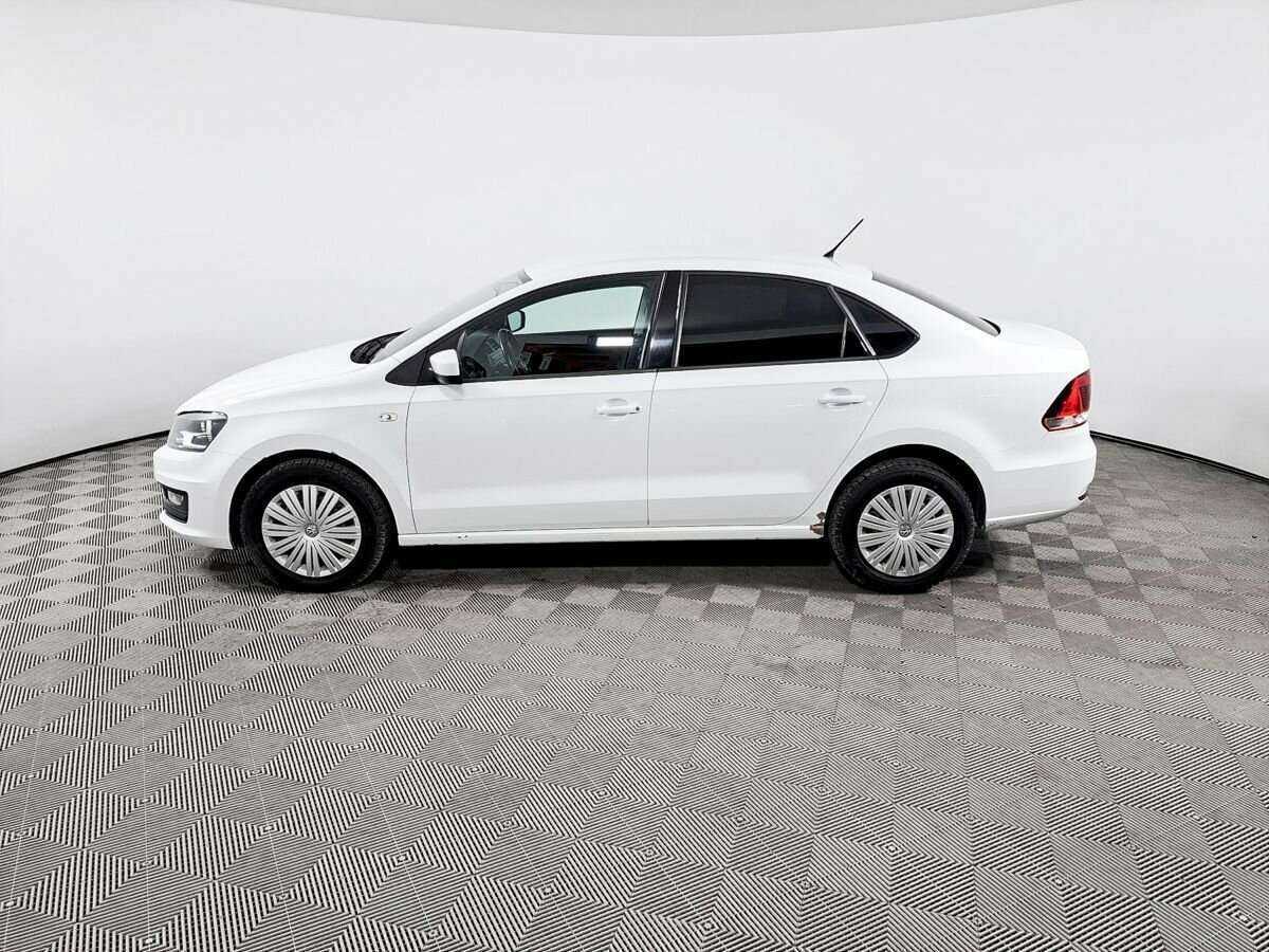 Купить Volkswagen Polo с пробегом. Фото: #7