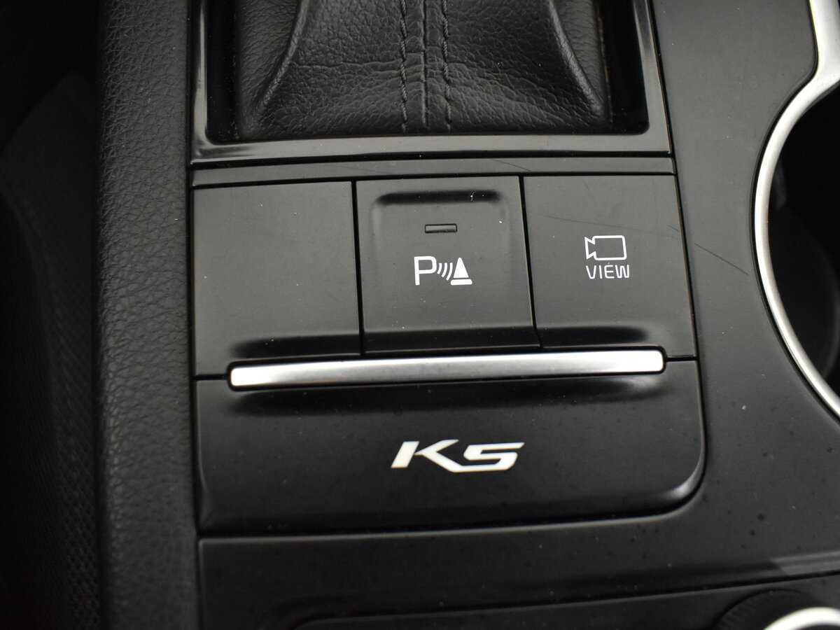 Купить Kia K5 с пробегом. Фото: #14