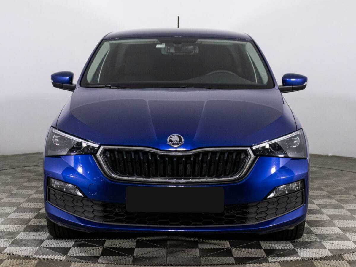 Купить Skoda Rapid с пробегом. Фото: #1