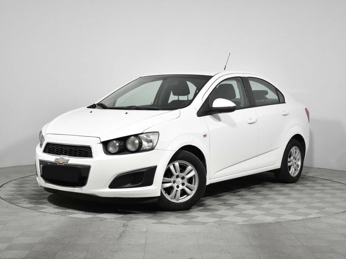 Купить Chevrolet Aveo с пробегом. Фото: #0