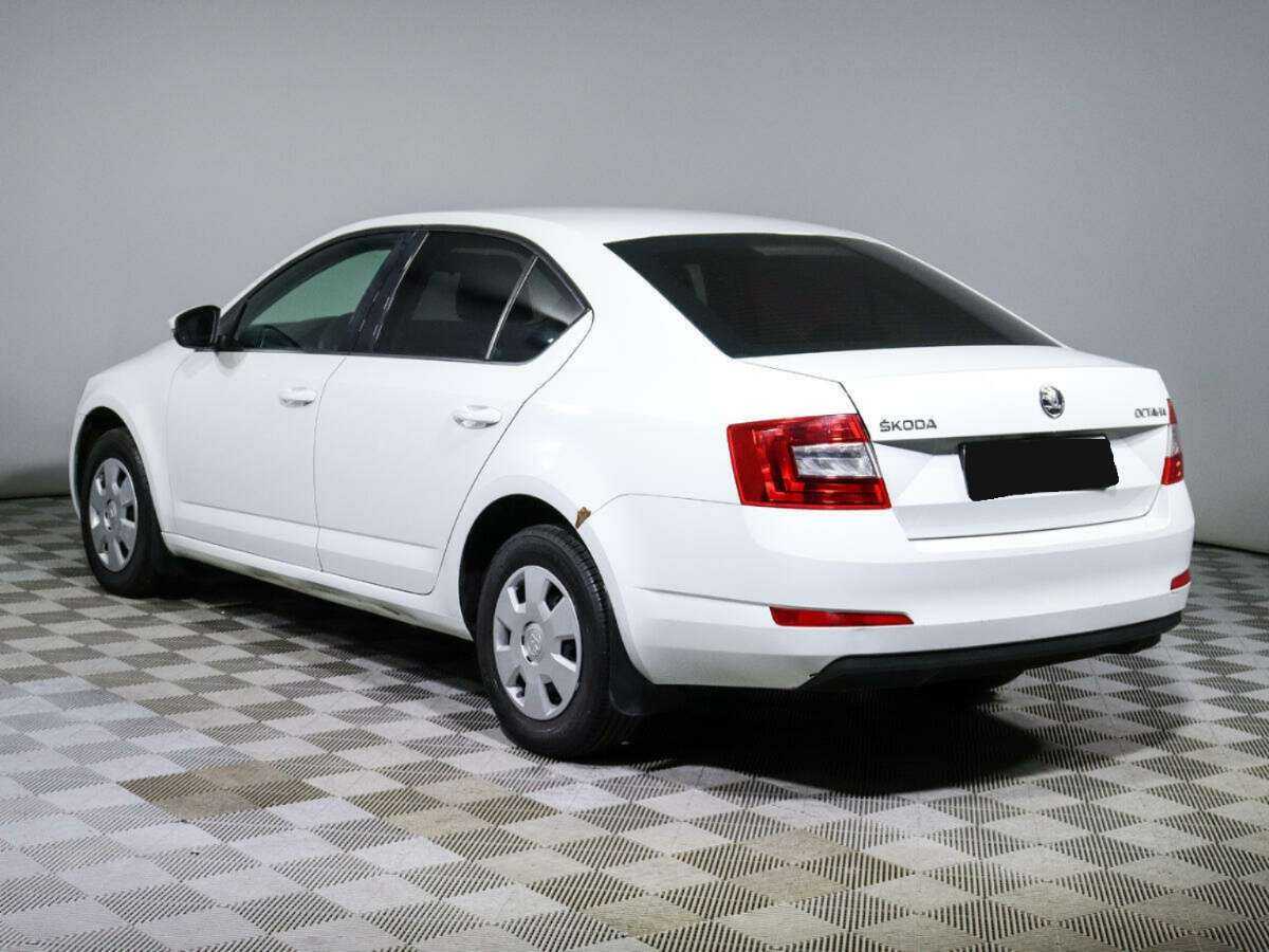 Купить Skoda Octavia с пробегом. Фото: #5