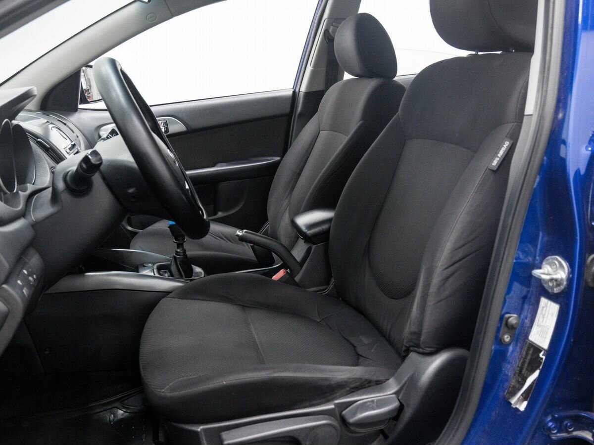 Купить Kia Cerato с пробегом. Фото: #13