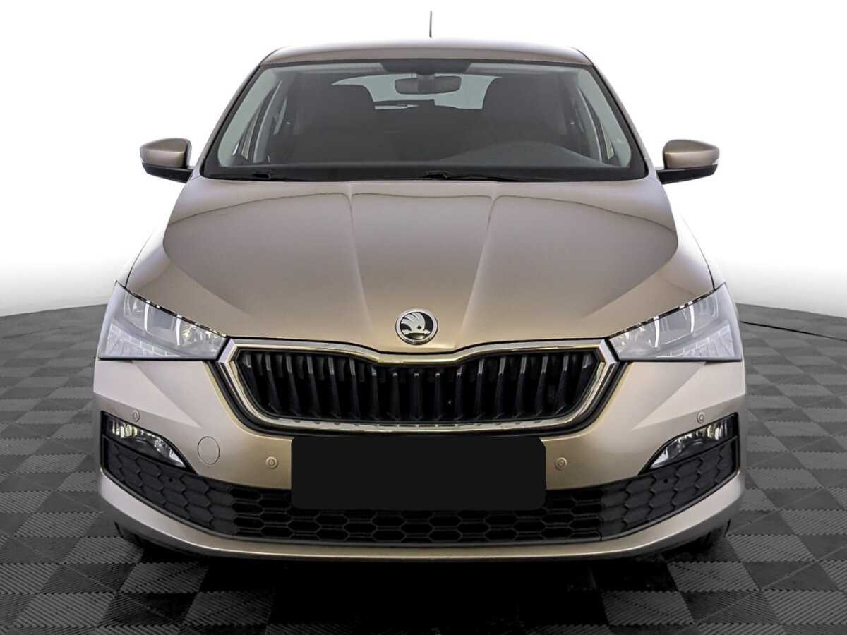 Купить Skoda Rapid с пробегом. Фото: #1