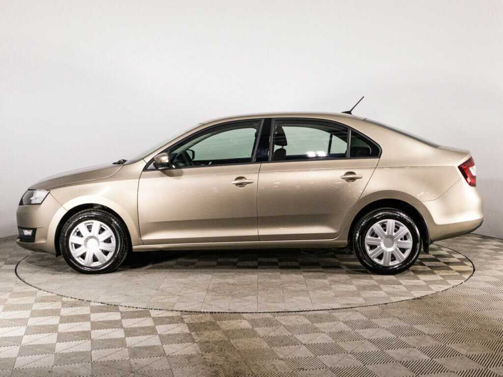 Купить Skoda Rapid с пробегом. Фото: #7