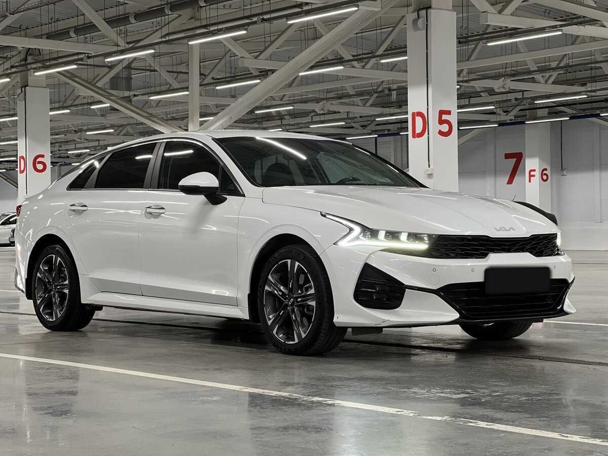 Купить Kia K5 с пробегом. Фото: #2