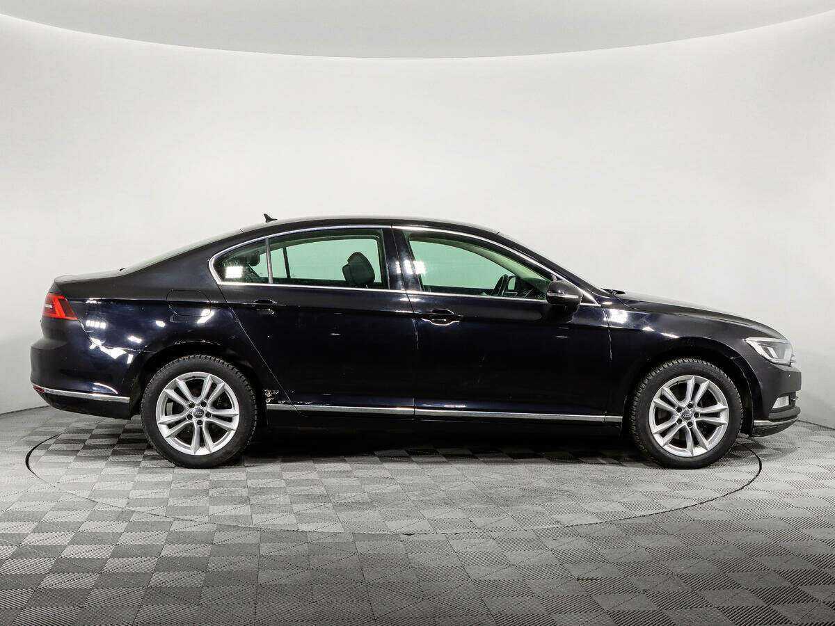 Купить Volkswagen Passat с пробегом. Фото: #3