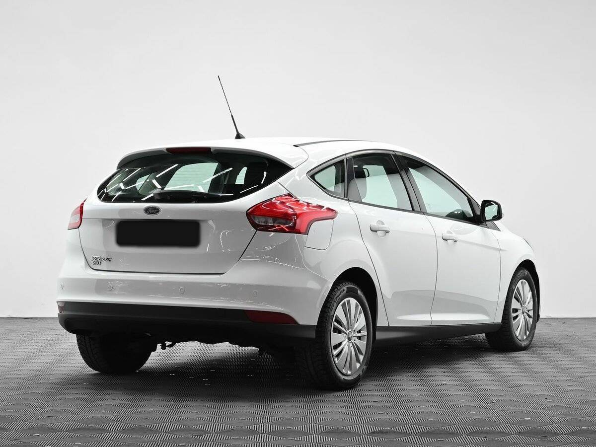 Купить Ford Focus с пробегом. Фото: #3
