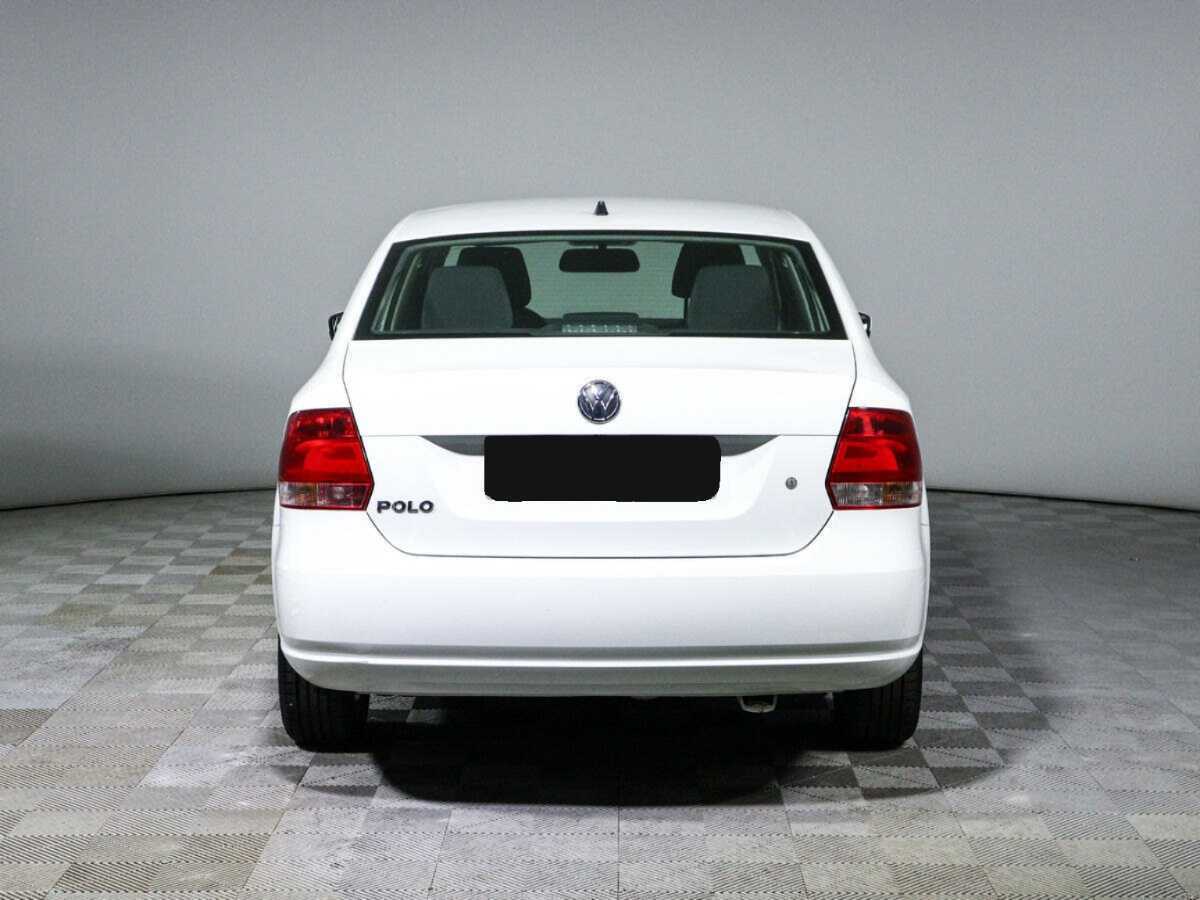 Купить Volkswagen Polo с пробегом. Фото: #5