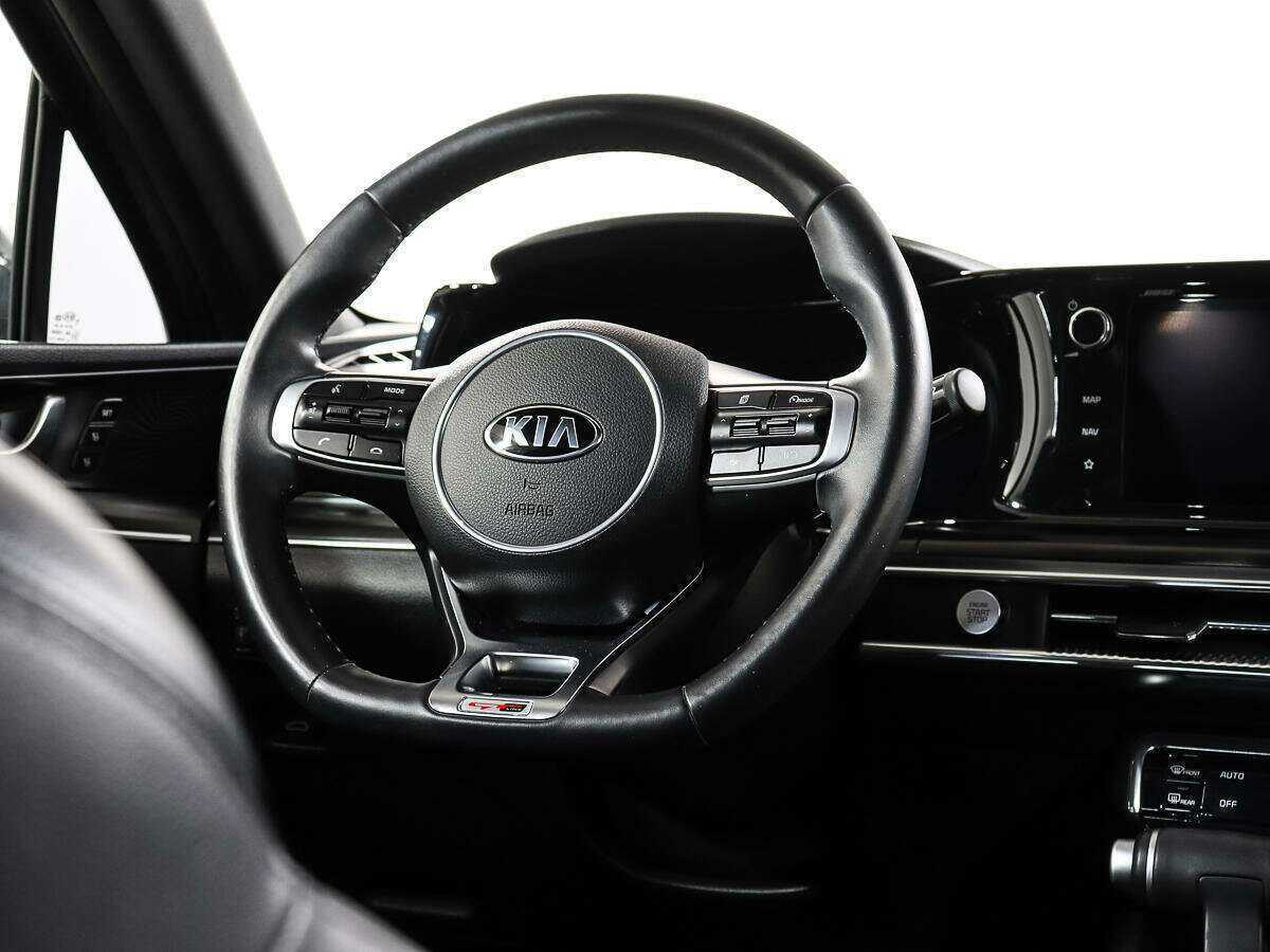 Купить Kia K5 с пробегом. Фото: #13