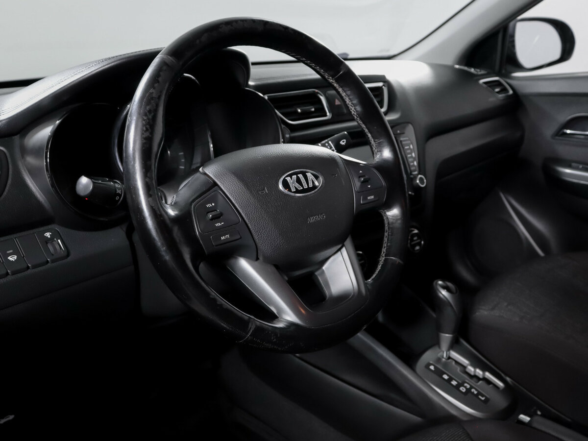 Купить Kia Rio с пробегом. Фото: #10