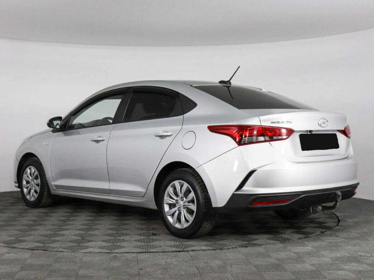 Купить Hyundai Solaris с пробегом. Фото: #6