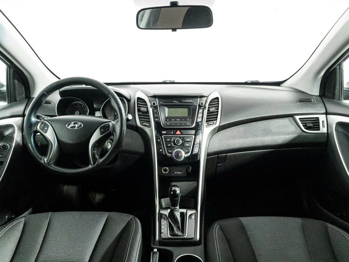 Купить Hyundai i30 с пробегом. Фото: #12