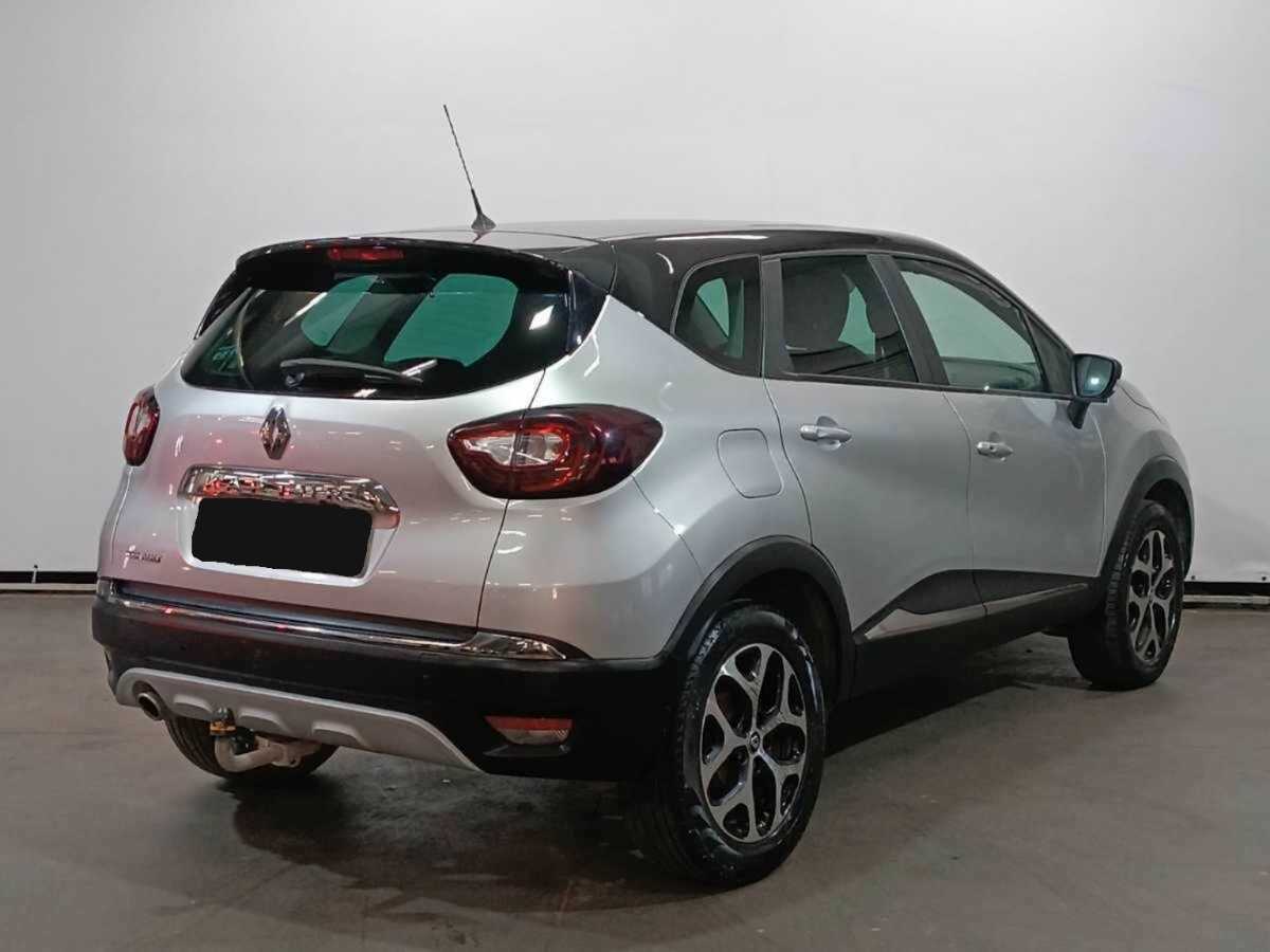 Купить Renault Kaptur с пробегом. Фото: #4