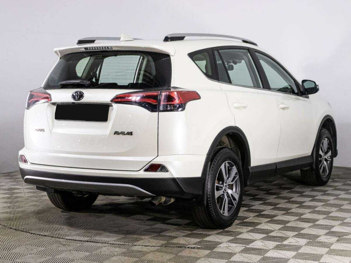 Купить Toyota RAV4 с пробегом. Фото: #4