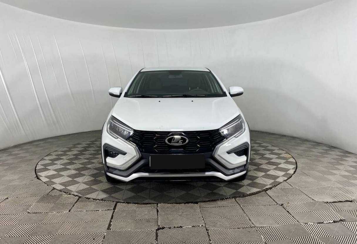Купить Lada (ВАЗ) Vesta с пробегом. Фото: #1