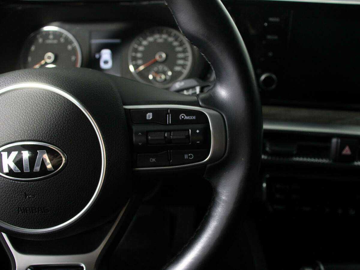 Купить Kia K5 с пробегом. Фото: #16